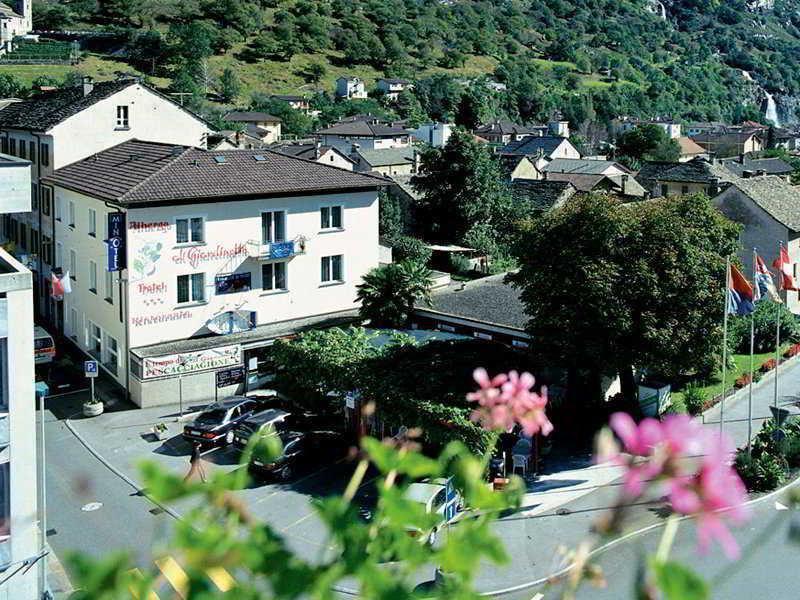 Hotel Al Giardinetto Biasca Esterno foto