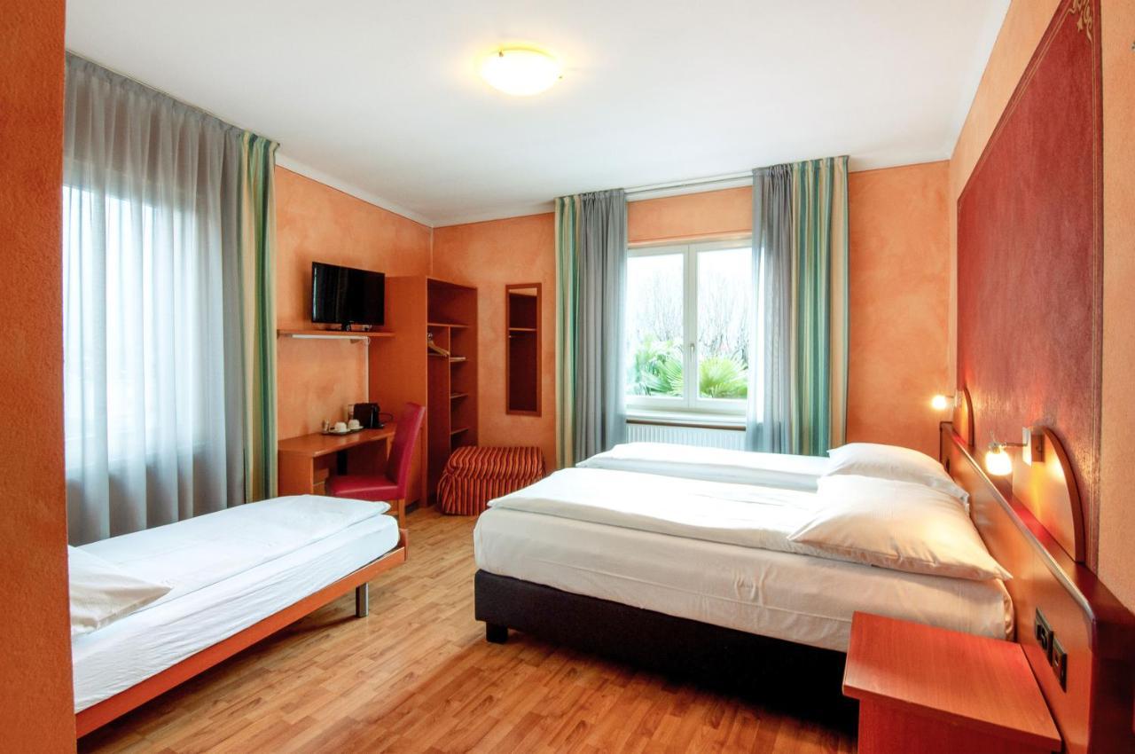 Hotel Al Giardinetto Biasca Esterno foto